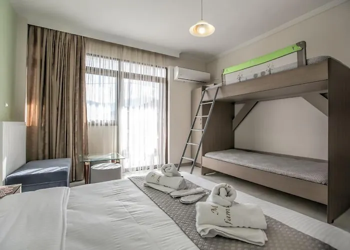 Del Sol #5 Meteora Luxurious Family アパート