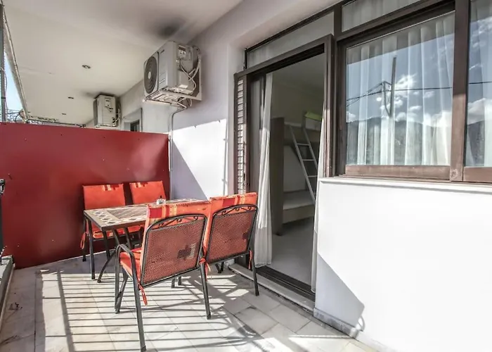 Del Sol #5 Meteora Luxurious Family アパート