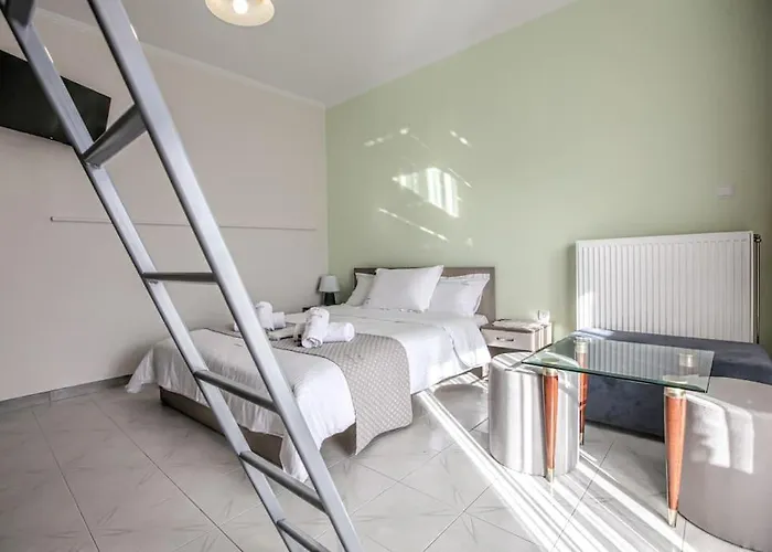 アパート Del Sol #5 Meteora Luxurious Family カランバカ